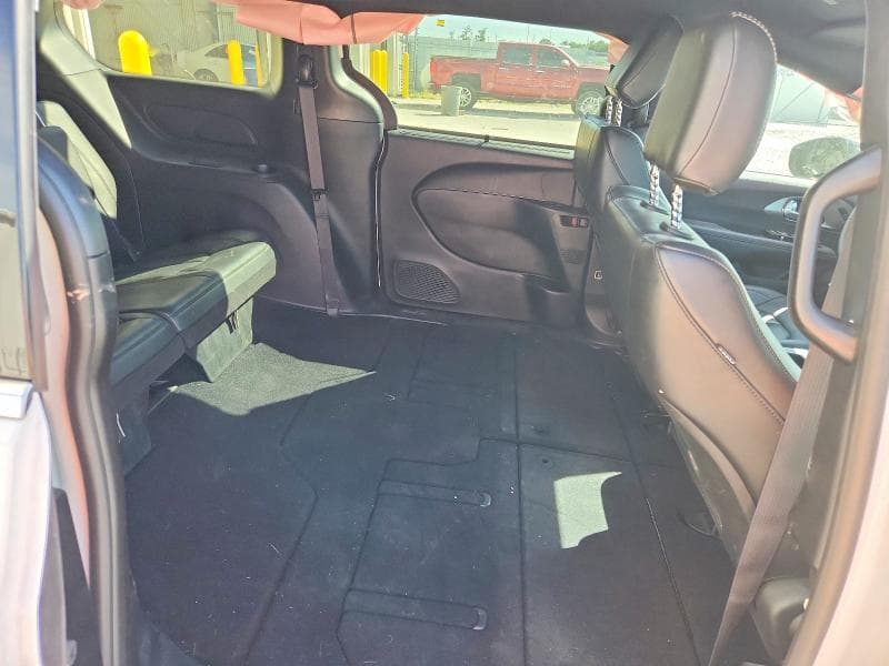 2026 CHRYSLER PACIFICA SELECT 11