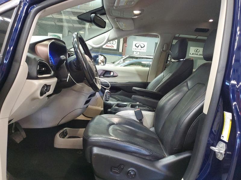 2019 CHRYSLER PACIFICA TOURING L 7