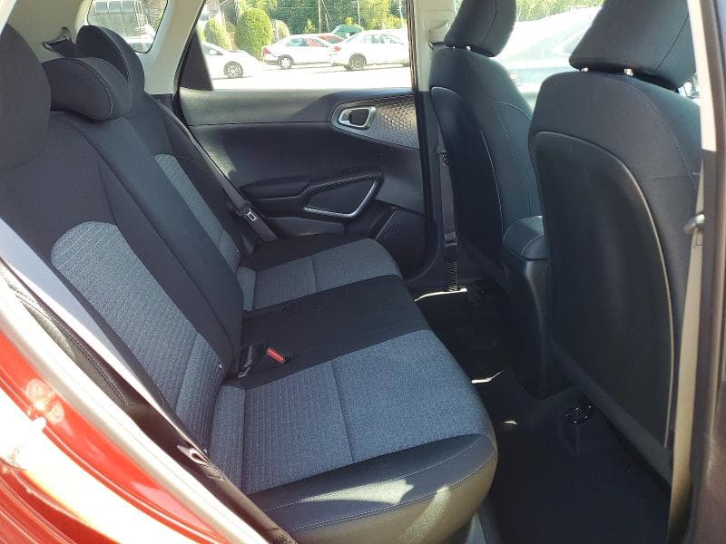 2021 KIA SOUL S 11