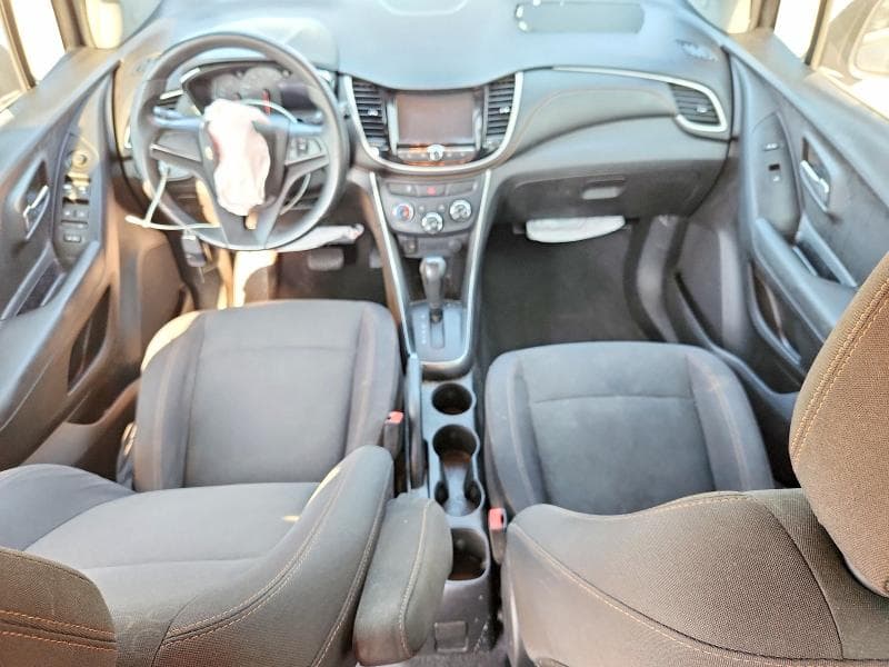 2017 CHEVROLET TRAX LS 8