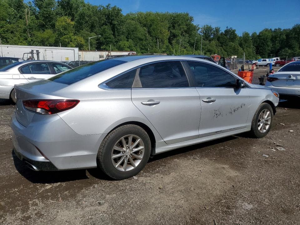 2018 HYUNDAI SONATA SE 3
