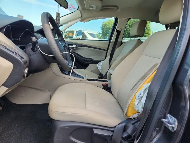 2017 FORD FOCUS SE 7