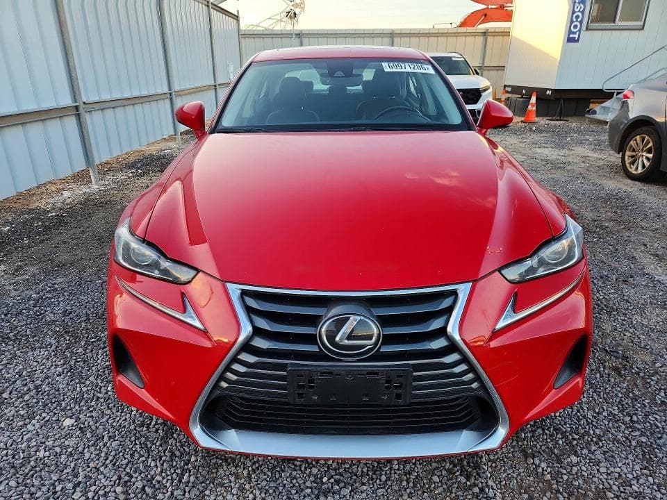 2019 LEXUS IS 300 5