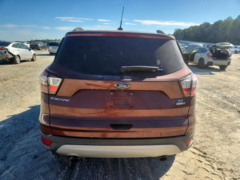 2018 FORD ESCAPE SE 6