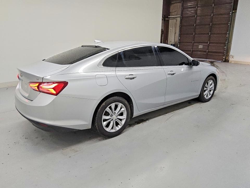 2020 CHEVROLET MALIBU LT 3