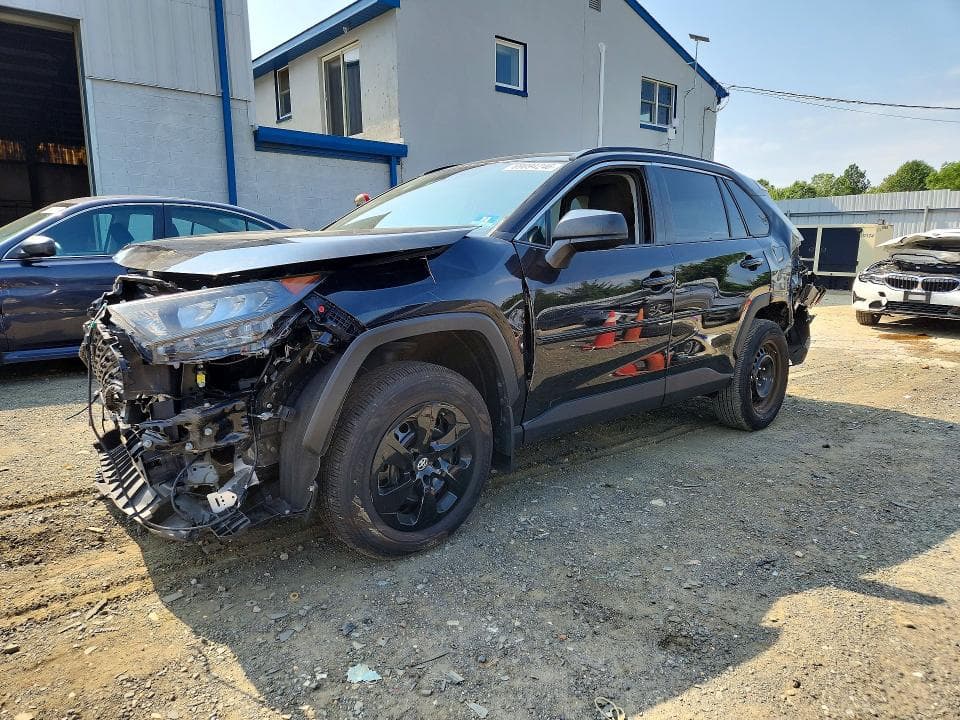 2020 TOYOTA RAV4 LE - 1