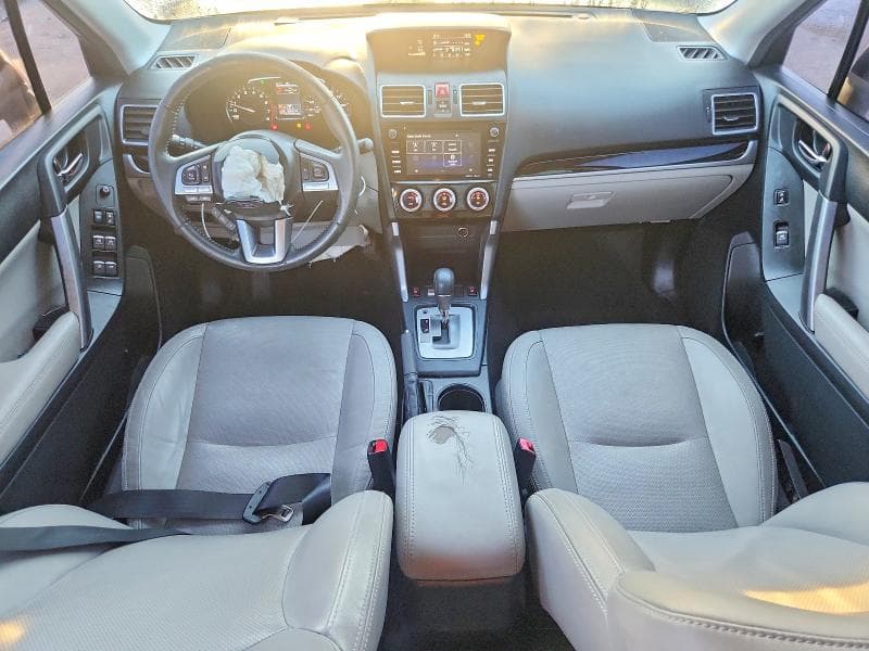 2017 SUBARU FORESTER 2.5I LIMITED 8