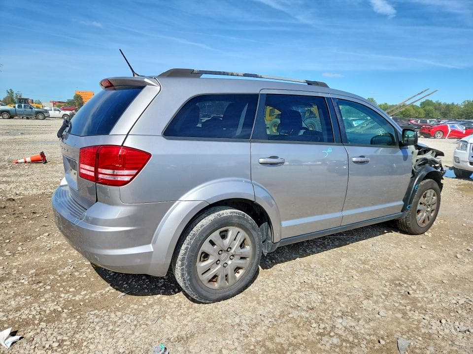 2018 DODGE JOURNEY SE 3