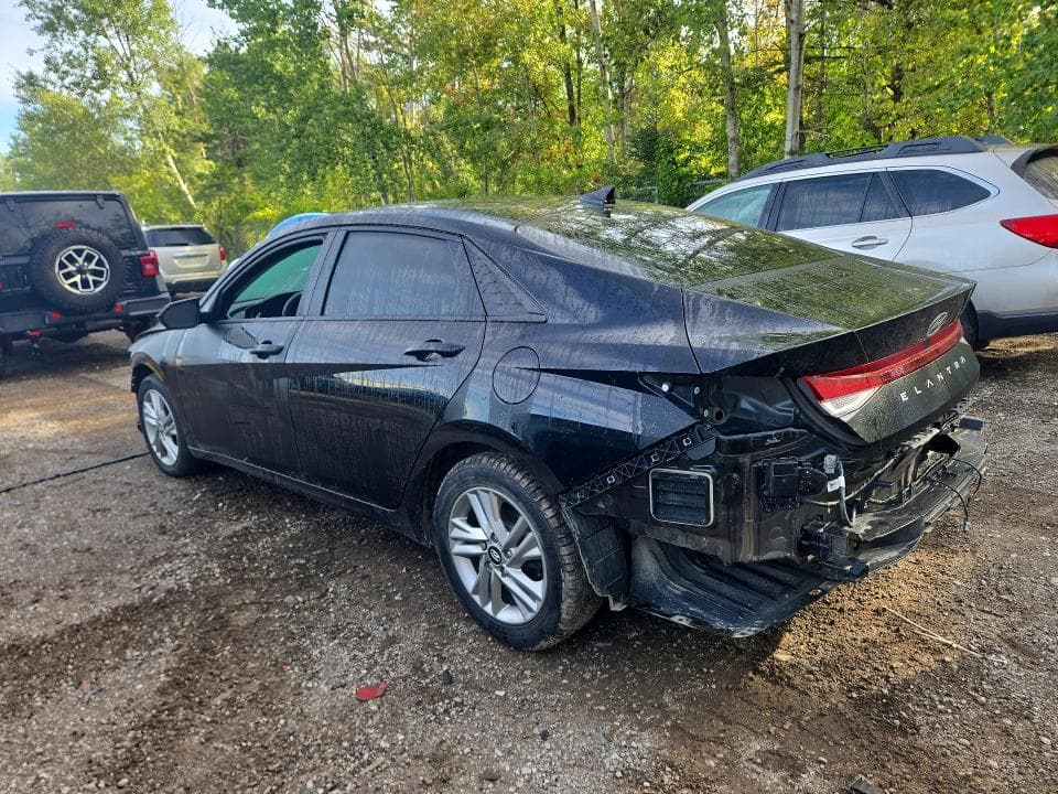 2024 HYUNDAI ELANTRA SEL 2