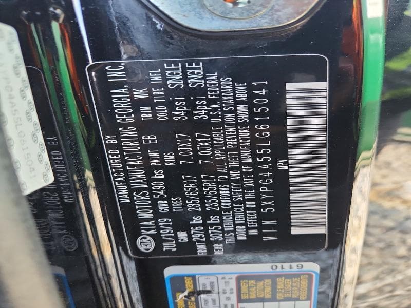 2020 KIA SORENTO S 12