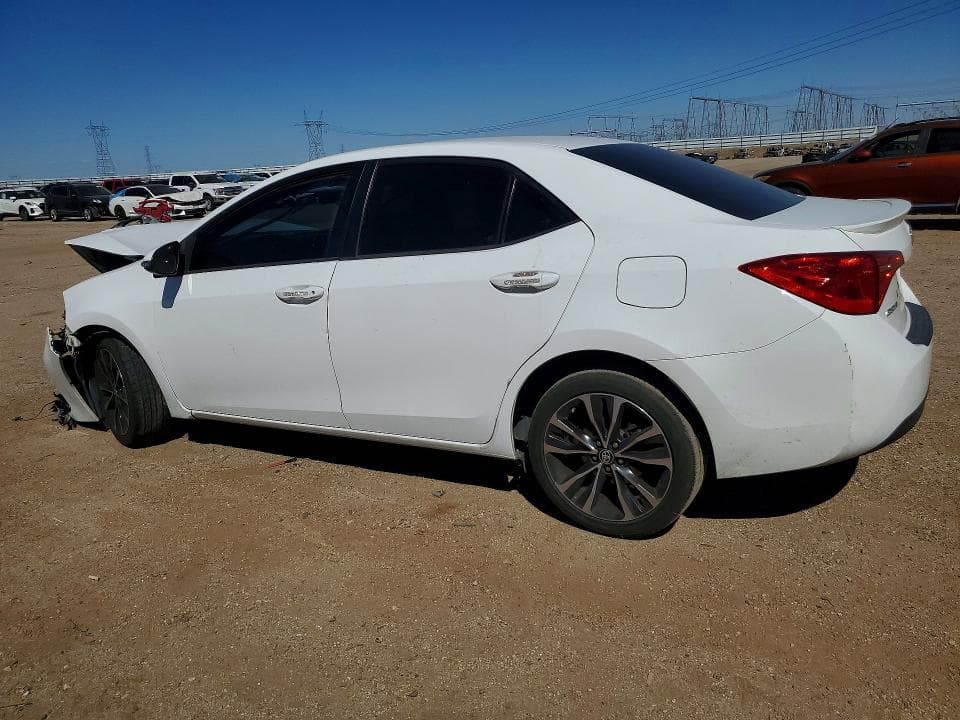 2018 TOYOTA COROLLA SE 2