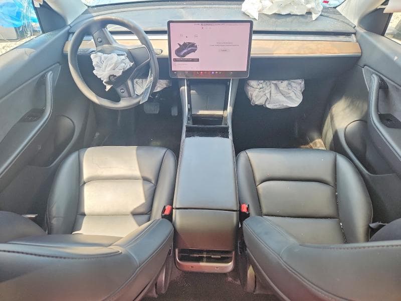 2021 TESLA MODEL Y 8