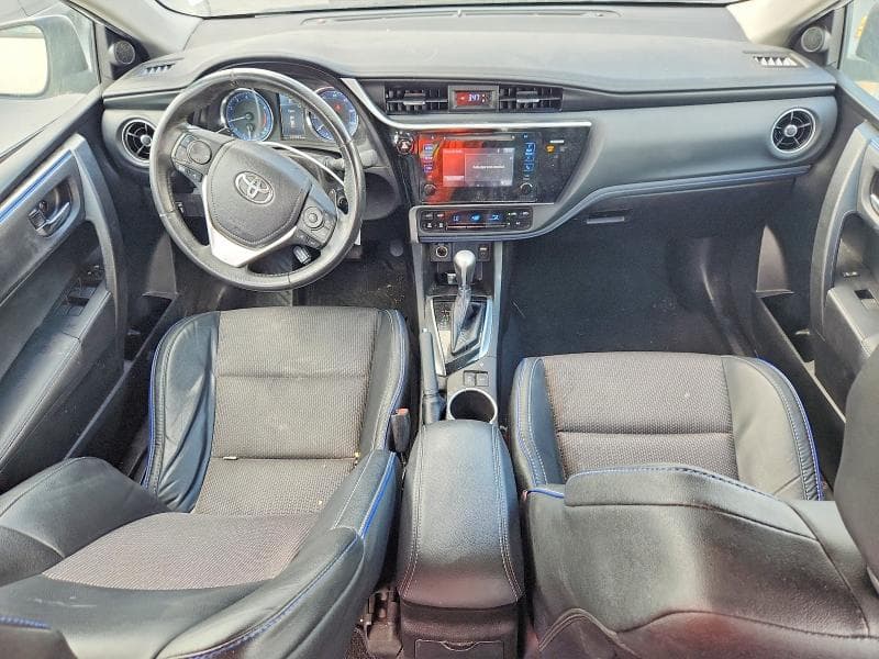 2017 TOYOTA COROLLA SE 8