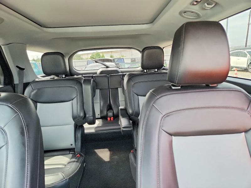 2023 FORD EXPLORER XLT 10