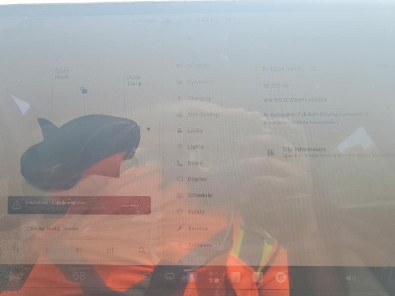 2023 TESLA MODEL 3 9