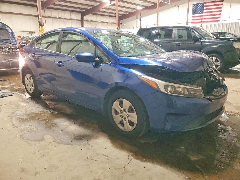 2017 KIA FORTE LX 4