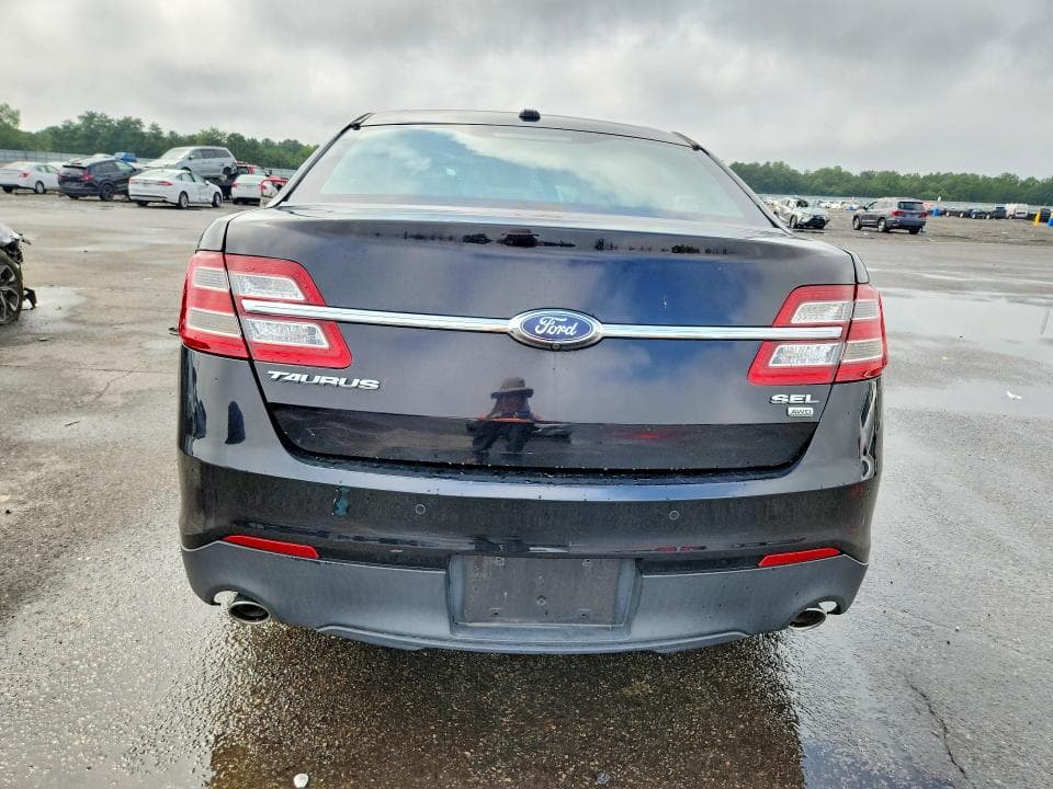 2018 FORD TAURUS SEL 6