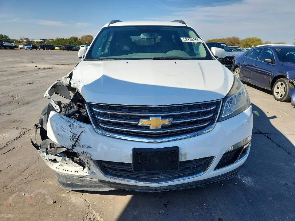 2017 CHEVROLET TRAVERSE LT 5