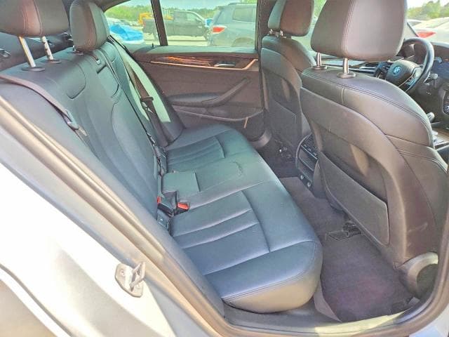 2019 BMW 530 I 10