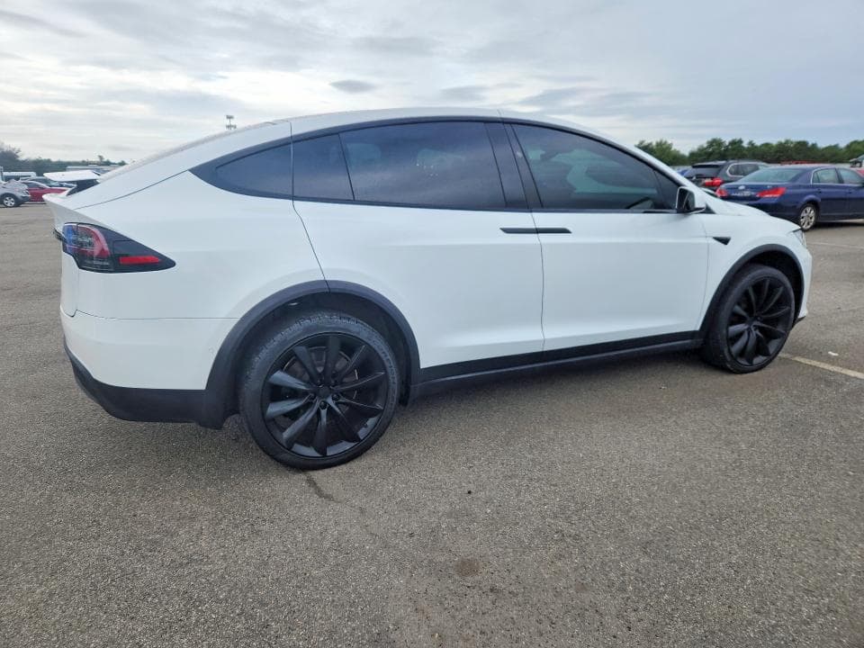 2023 TESLA MODEL X 3