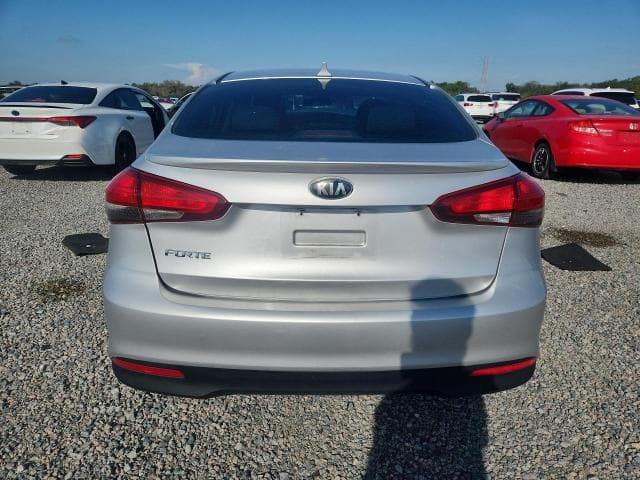 2017 KIA FORTE LX 6