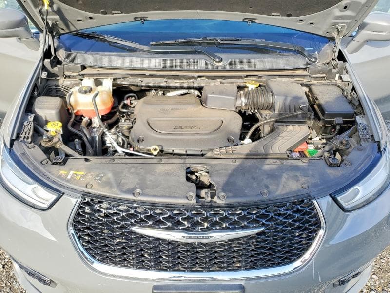 2022 CHRYSLER PACIFICA TOURING L 12