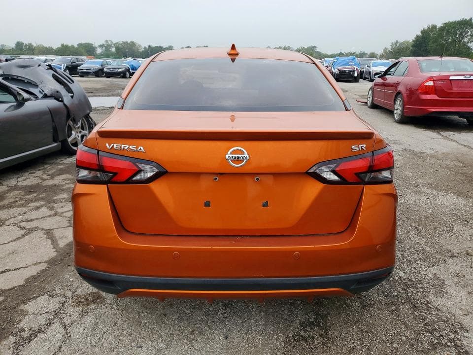 2020 NISSAN VERSA SR 6