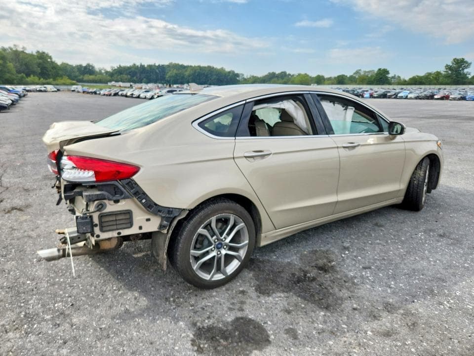 2019 FORD FUSION SEL 3