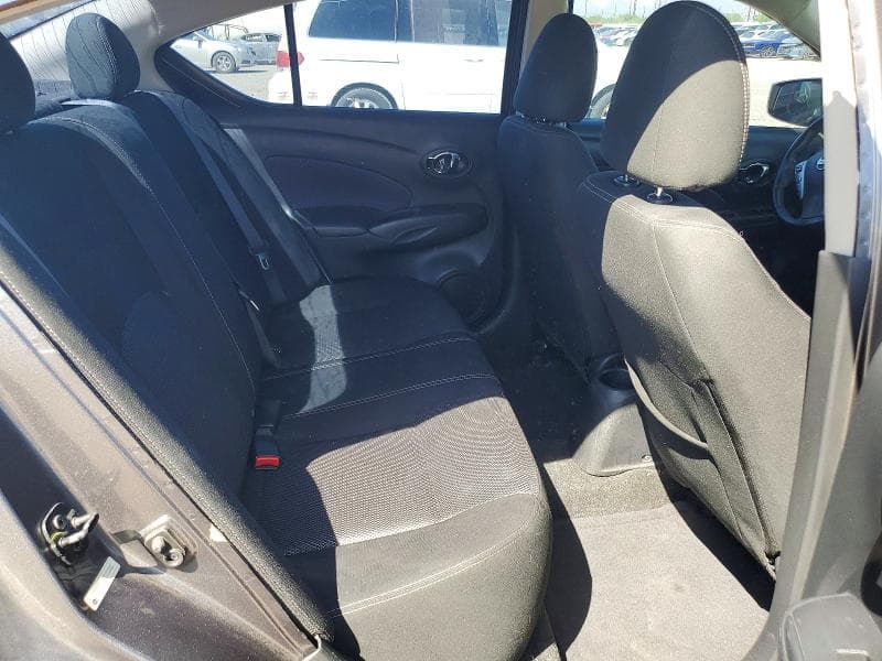 2017 NISSAN VERSA 1.6 S 10