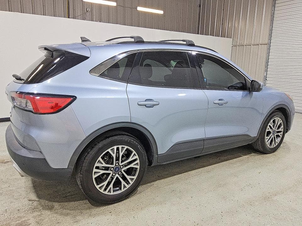 2022 FORD ESCAPE SEL 3