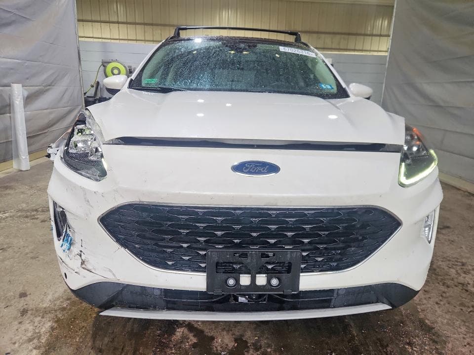 2020 FORD ESCAPE TITANIUM 5