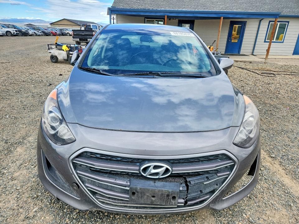 2017 HYUNDAI ELANTRA GT BASE 5