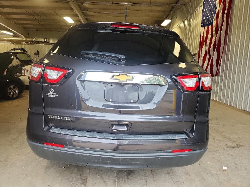 2017 CHEVROLET TRAVERSE LS 6