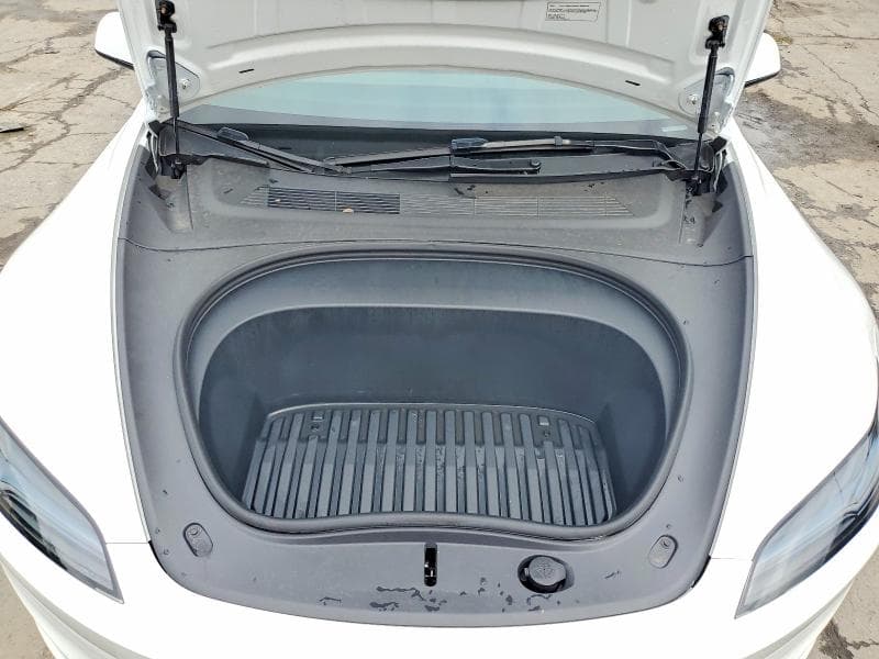 2025 TESLA MODEL 3 11