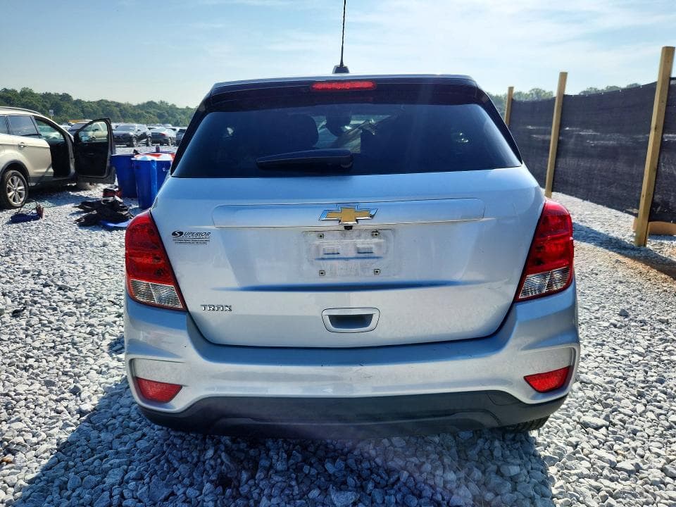2021 CHEVROLET TRAX LS 6