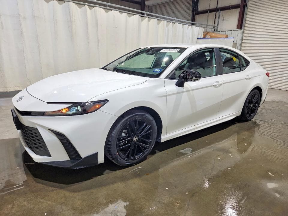 2026 TOYOTA CAMRY SE - 1