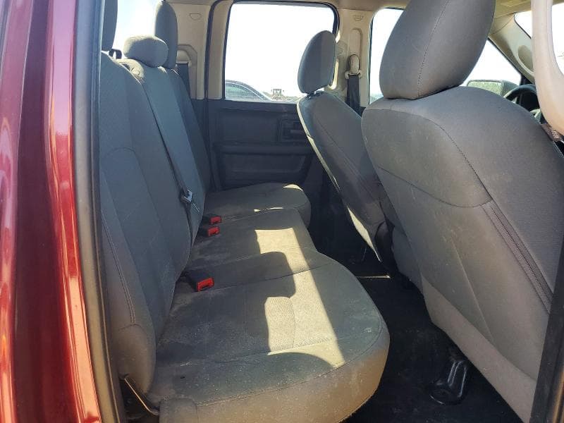 2018 RAM 1500 ST 10