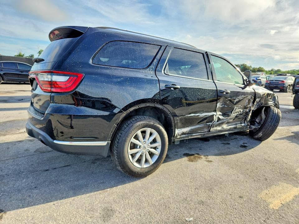 2022 DODGE DURANGO SXT 3