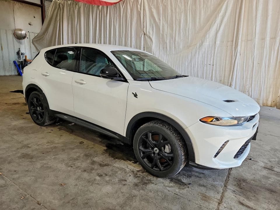 2024 DODGE HORNET R/T 4