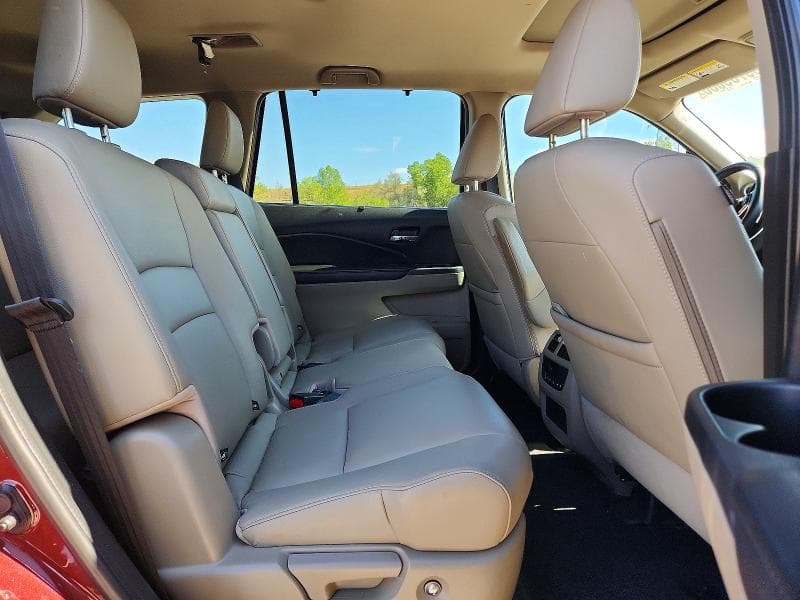 2022 HONDA PILOT SE 11