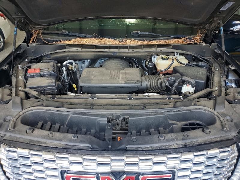 2022 GMC YUKON DENALI 12