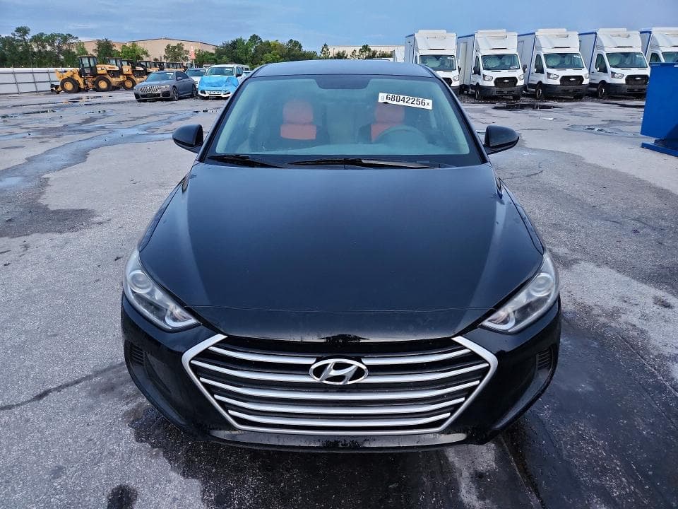 2018 HYUNDAI ELANTRA SEL 5