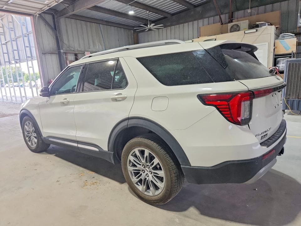 2025 FORD EXPLORER PLATINUM 2