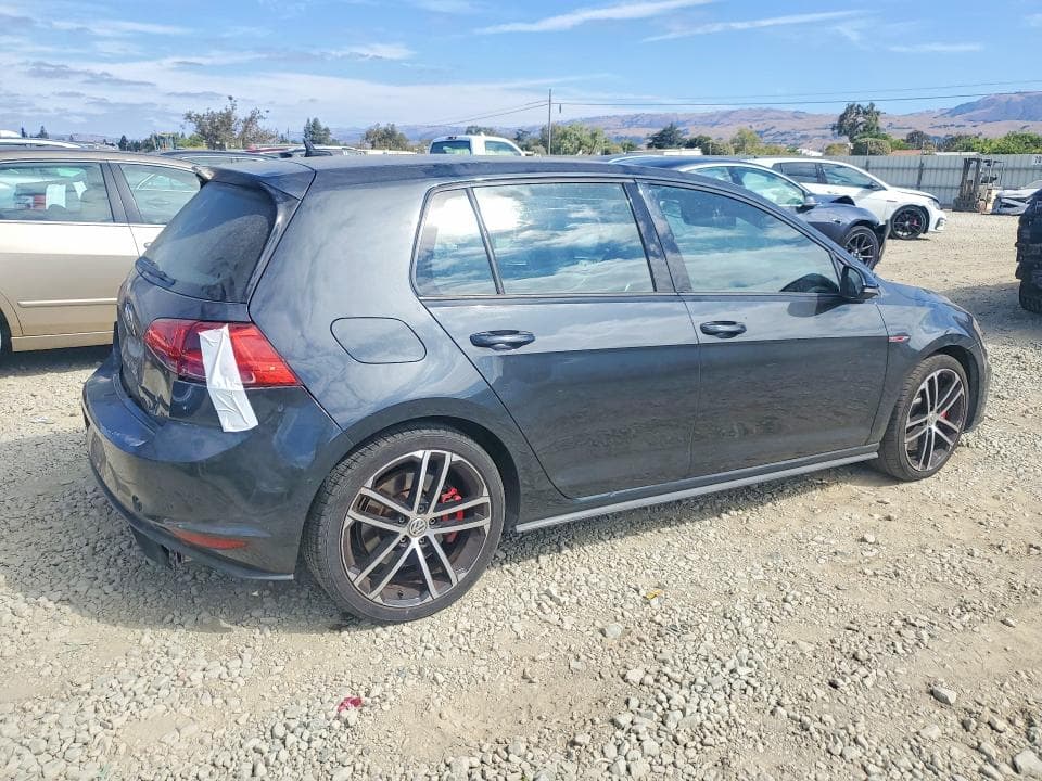 2017 VOLKSWAGEN GTI S/SE 3