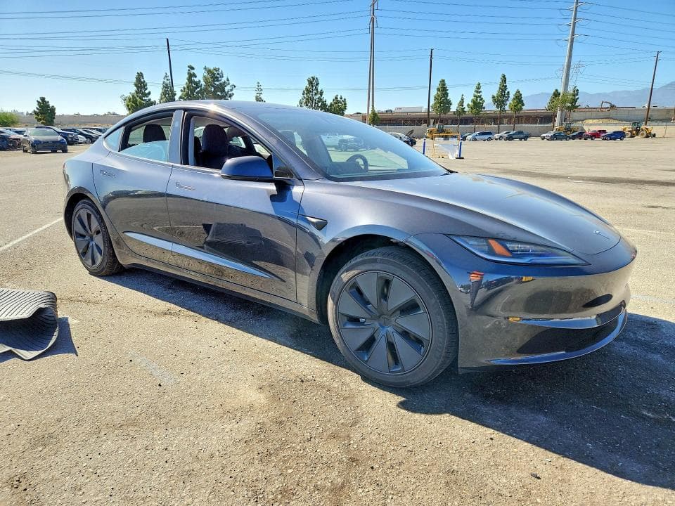 2025 TESLA MODEL 3 4