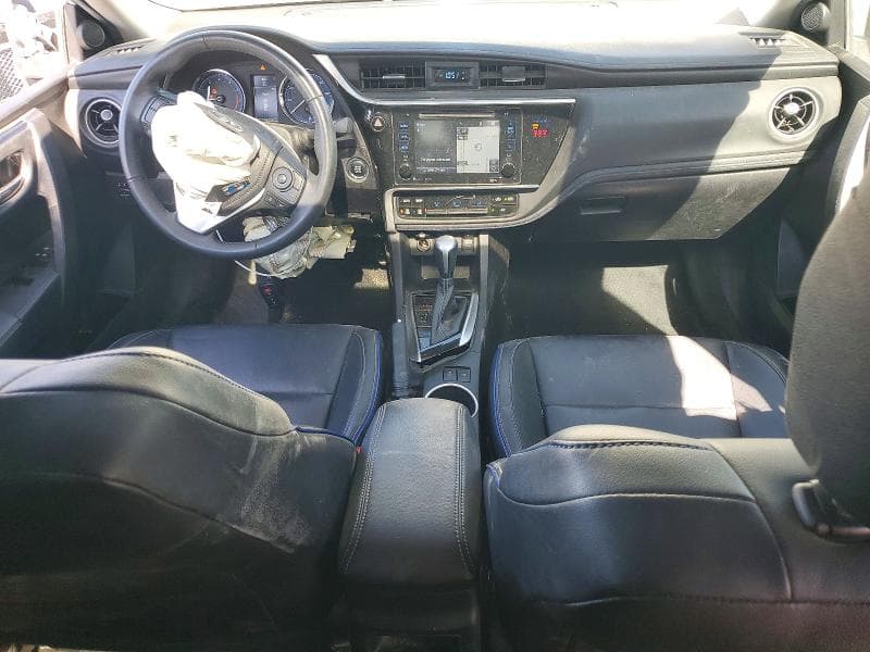 2018 TOYOTA COROLLA XSE 8