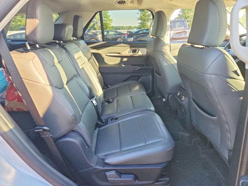 2025 FORD EXPLORER ACTIVE 11