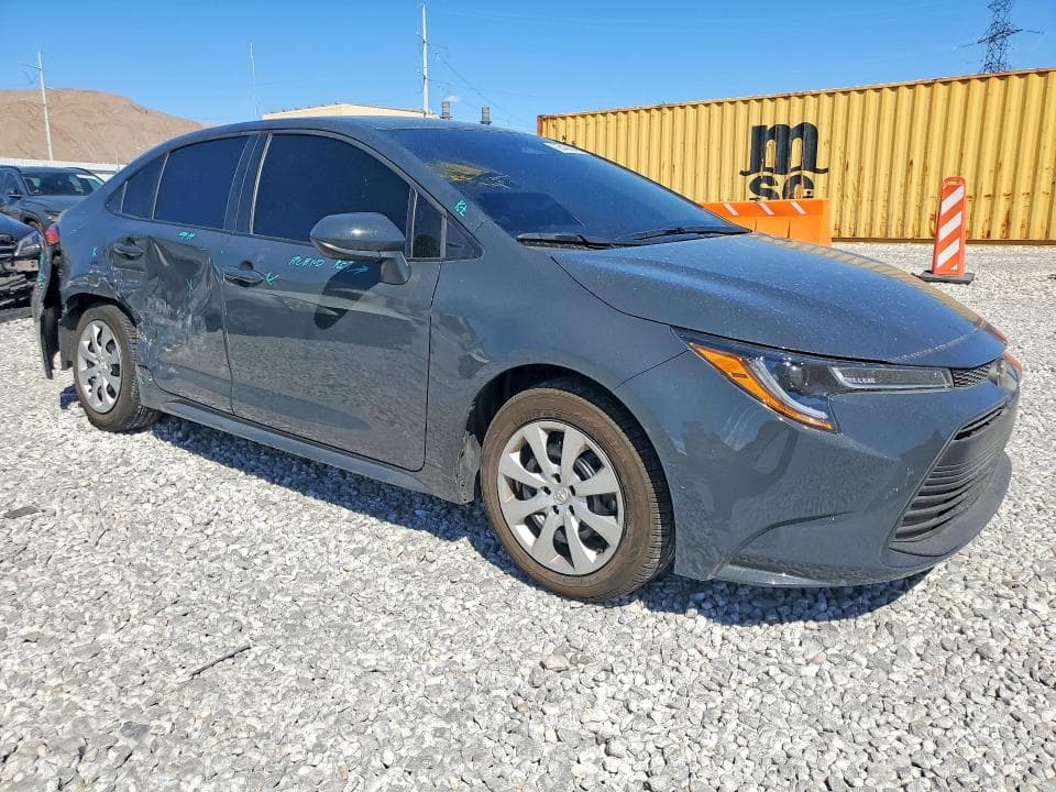 2026 TOYOTA COROLLA LE 4