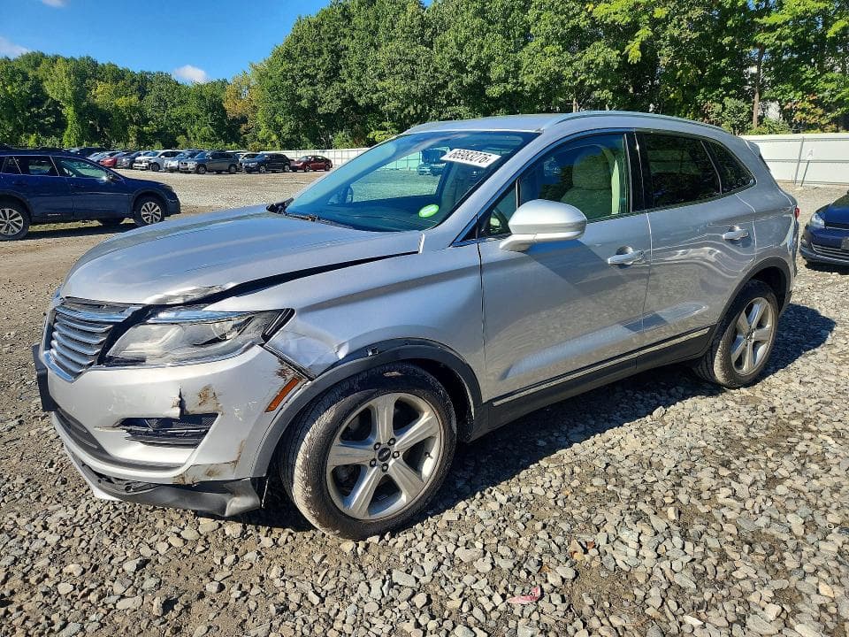 2017 LINCOLN MKC PREMIERE - 1