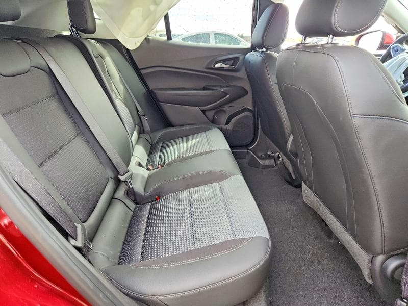 2025 CHEVROLET TRAX 1LT 11